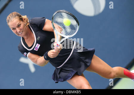 Carlsbad, Kalifornien, USA. 31. Juli 2013. DOMINKA CIBULKOVA der Slowakei konkurriert im südlichen Kalifornien geöffnet, Omni La Costa Resort and Spa. (Bild Kredit: Kredit: Dave Smith/ZUMA Draht/Alamy Live-Nachrichten) Stockfoto