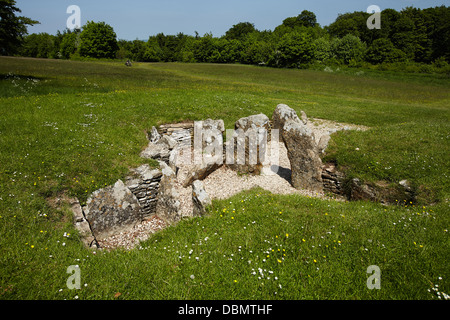 Nympsfield Long Barrow in der Nähe von Stroud, Gloucestershire, England, UK Stockfoto