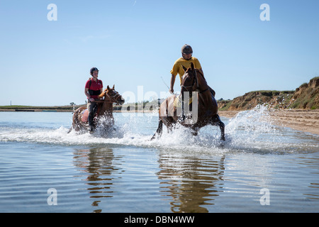 Reiten Sie im Meer, Kroatien, Dalmatien, Europa Stockfoto