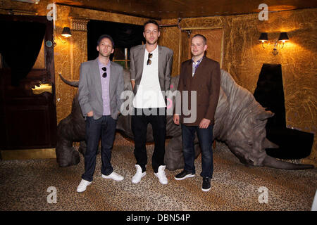 Gentleman's Dub Club, am Leben wie ein VIP - Website-Launch-Party im Spearmint Rhino statt. London, England - 21.07.11 Stockfoto