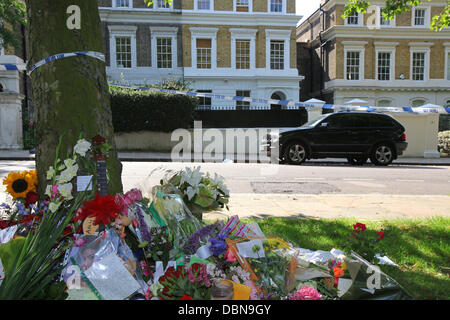 Atmosphäre Amy Winehouse Haus am Tag nach ihrem Tod London, England - 24.07.11, Stockfoto