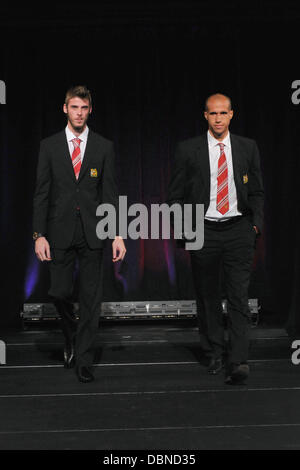 David De Gea und Gabriel Obertan Hublot "Kunst der Fusion" Modenschau mit Sir Alex Ferguson und Manchester United - Show New York City, USA - 25.07.11 Stockfoto