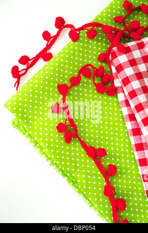 Macht ein Memoboard, Stoffstücke, München, Bayern, Deutschland Stockfoto