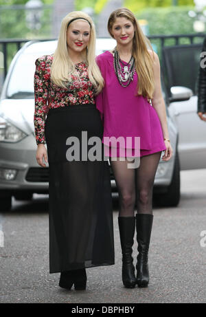 Hayley Hasselhoff und Taylor Ann Hasselhoff bei der ITV Studios London, England - 18.08.11 Stockfoto