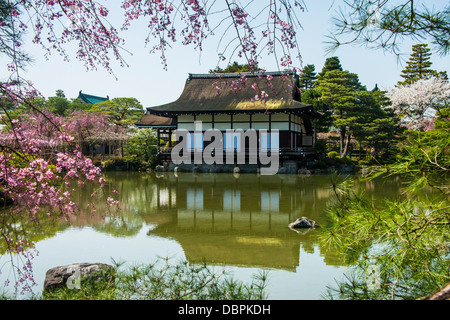 Okazaki-Park in der Heian Jingu Schrein, Kyoto, Japan, Asien Stockfoto
