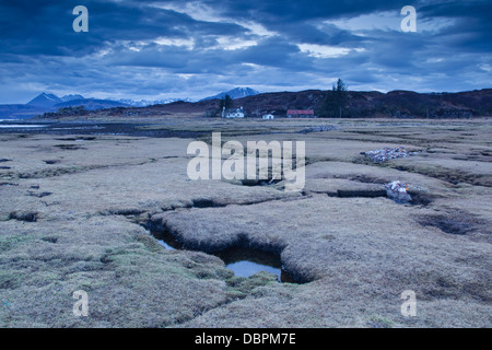 Ein einsames Haus in der Nähe von Tokavaig auf der Isle Of Skye, innere Hebriden, Schottland, Vereinigtes Königreich, Europa Stockfoto