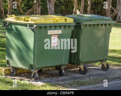 Industriellen Recycling und Abfall-Behälter auf Sunshine Coast Queensland Australien Stockfoto