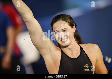 Barcelona Spanien. 2. August 2013. Cate Campbell Australien Goldmedaille Damen 100m Freestyle Swimming Nuoto Barcellona feiert ihren Sieg Credit: Action Plus Sport Bilder/Alamy Live News Stockfoto