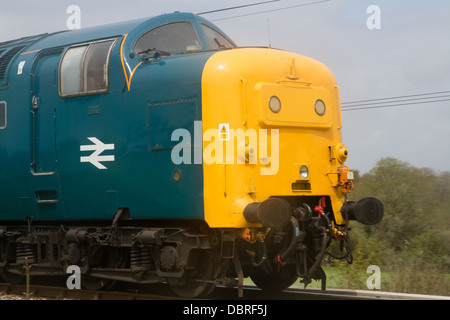 Diesel Lokomotive leitet einen Sonderzug während der 2013 Diesel Gala auf der Swanage Steam Railway Dorset Stockfoto