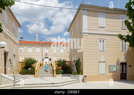 Rathaus, Altstadt, Omisalj, Insel Krk, Kvarner Bucht, Kroatien Stockfoto