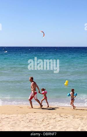 Der mediterrane Ferienort Algajola liegt zwischen Calvi und l ' Ile Rousse auf der Nord-Ostküste von Korsika, Frankreich. Stockfoto