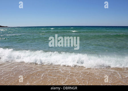 Der mediterrane Ferienort Algajola liegt zwischen Calvi und l ' Ile Rousse auf der Nord-Ostküste von Korsika, Frankreich. Stockfoto