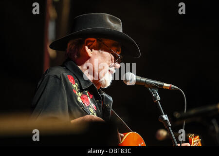 Senigallia, Italien. 3. August 2013. Summer Jamboree [International Festival 60 Wiederbelebung & Rock'n'Roll], Duane Eddy erklingt, in Foro Annonario in Senigallia, Italien am 3. August 2013. Bildnachweis: Valerio Agolino/Alamy Live-Nachrichten Stockfoto