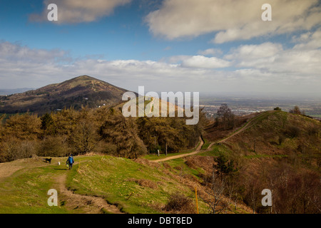 Blick nach Norden in Richtung Worcestershire Leuchtfeuer von Pinnacle Hügel in den Malvern Hills, Hereford & Worcestershire, England, UK Stockfoto