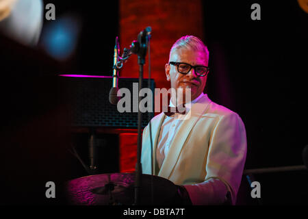 Senigallia, Italien. 3. August 2013. Summer Jamboree [International Festival 60 Wiederbelebung & Rock'n'Roll], Jackson Sloan erklingt, in Foro Annonario in Senigallia, Italien am 3. August 2013. Bildnachweis: Valerio Agolino/Alamy Live-Nachrichten Stockfoto