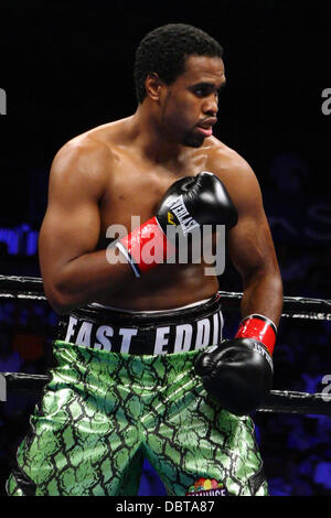 Uncasville, Connecticut, USA. 4. August 2013. 3. August 2013: Eddie Chambers (Stämmen) während seine NBC Sports Fight Night 10 Runden-Kampf im Cruisergewicht im Mohegan Sun Arena. Mchunu besiegt Chambers über einstimmigen Beschluss. Anthony Nesmith/CSM/Alamy Live-Nachrichten Stockfoto