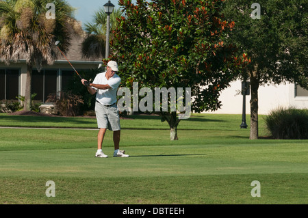 Golfen auf dem Golfplatz Amelia im Mallory Hill Country Club in The Villages, Florida Bewohner. Stockfoto