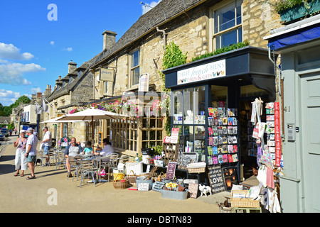 Burford, Cotswolds, High Street, Oxfordshire, England, Vereinigtes Königreich Stockfoto