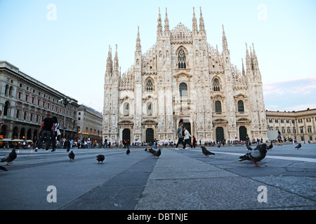 Piazza del Duomo und den Haupteingang des Doms in Mailand Italien Stockfoto