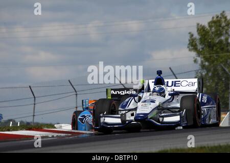 Lexington, Ohio, USA. 4. August 2013. IZOD Indycar Series, Honda Indy 200 in Mid-Ohio, Lexington, Ohio, USA, August 2-4 2013, SEBASTIAN SAAVEDRA, Dragon Racing Credit: Ron Bijlsma/ZUMAPRESS.com/Alamy Live-Nachrichten Stockfoto