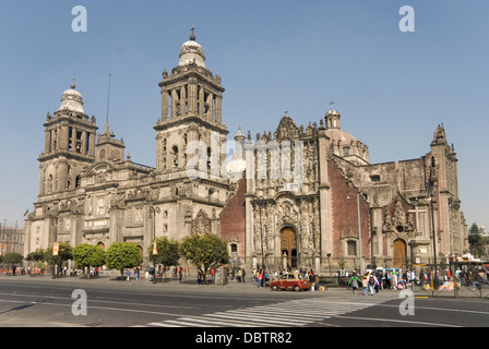 Catedral Metropolitana, Zocalo (Plaza De La Constitución), Mexico City, Mexiko, Nordamerika Stockfoto