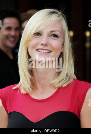 Joanna Vanderham special Screening von "The Debt" statt im Tribeca Grand Hotel - draußen Ankunft New York City, USA - 22.08.11 Stockfoto