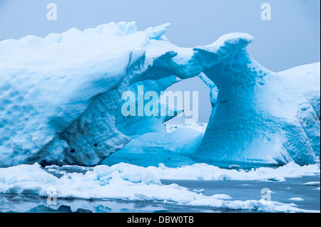 Eisberg in der Antarktis Gewässern, Enterprise Island, Antarktis, Polarregionen Stockfoto