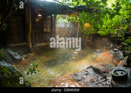 Hot Pool im Kurokawa Onsen, Therme, Kyushu, Japan, Asien Stockfoto