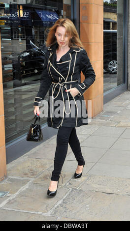 Kylie Minogue macht ihren Weg ins Fitness-Studio London, England - 30.08.11 Stockfoto