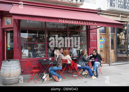 Negozio Classica Restaurant, Westbourne Grove, London, England, UK Stockfoto