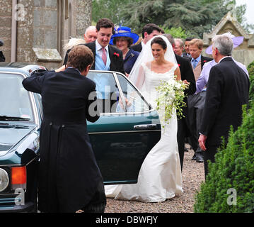 Andrew Charlton und Edwina Palmer die Hochzeit von Andrew Charlton und Edwina Palmer in der Edrom Kirche in Duns Berwickshire, Schottland - 03.09.11 Stockfoto