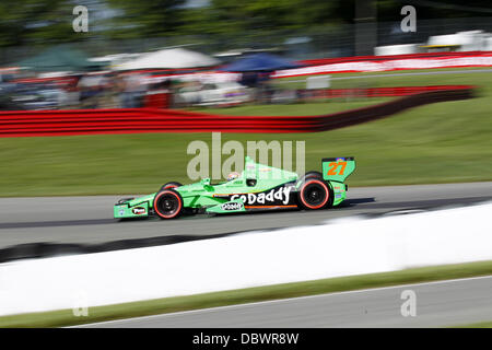 Lexington, Ohio, USA. 4. August 2013. IZOD Indycar Series, Honda Indy 200 in Mid-Ohio, Lexington, Ohio, USA, August 2-4 2013, JAMES HINCHCLIFFE, Andretti Autosport Credit: Ron Bijlsma/ZUMAPRESS.com/Alamy Live-Nachrichten Stockfoto