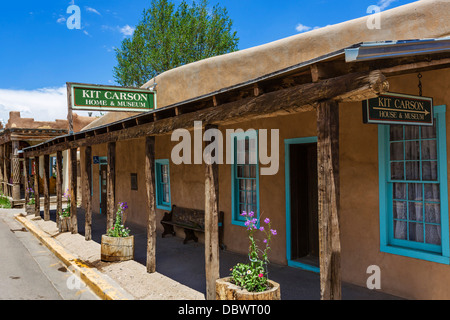 Das historische Kit Carson Home and Museum, Kit Carson Road, Taos, New Mexico, USA Stockfoto