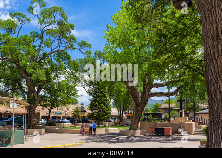 Taos Plaza in der Innenstadt von Taos, New Mexico, USA Stockfoto