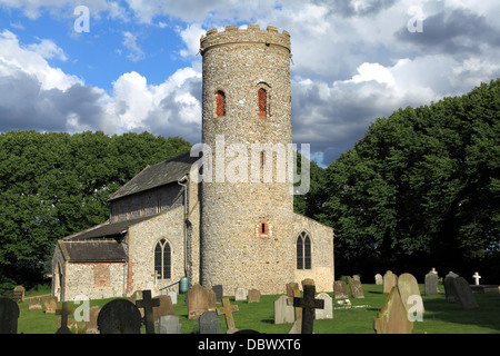 Burnham Norton, Norfolk, Runde Turm, Saxon/Norman Kirchenarchitektur, England UK englische Kirchen Stockfoto