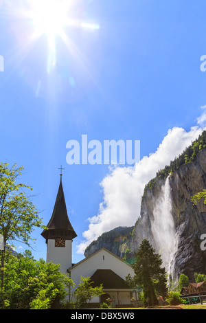 Kirche in Lauterbrunnen, Berner Oberland, Schweiz. Stockfoto