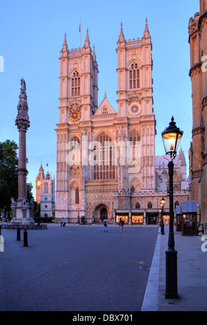 Fassade der Westminster Abbey, London, UK Stockfoto