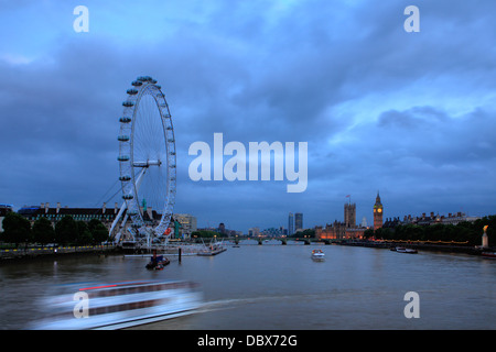 Panoramablick auf London Eye und Westminster Rad, London, UK Stockfoto