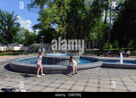 Brunnen im Kurpark Europas Druskininkai, Litauen, Stockfoto