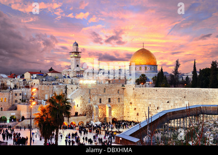 Skyline der Altstadt am er Klagemauer und Tempelberg in Jerusalem, Israel. Stockfoto