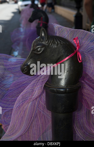 PFERD KOPF HITCHING POST ROYAL STREET FRANZÖSISCHE VIERTEL INNENSTADT NEUE ORLEANS LOUISIANA USA Stockfoto