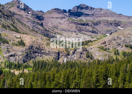 Sardinen Wasserfällen entlang Highway 108 in Sonora Pass der Berge der Sierra Nevada von Kalifornien Stockfoto