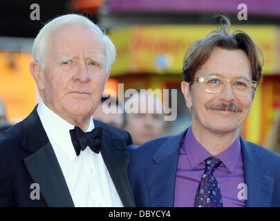 Gary Oldman und John le Carre bei der Premiere von "Tinker, Tailor, Soldier, Spy" am BFI Southbank, London, England-13.09.11 Stockfoto