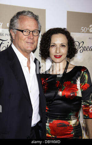 Chris Calkins und Bebe Neuwirth zum 50. Jubiläum / Blu-Ray Veröffentlichung von "Frühstück bei Tiffanys" statt, in der Alice Tully Hall - Ankünfte.     New York City, USA - 15.09.11 Stockfoto