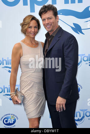Harry Connick Jr. und Jill Goodacre The Los Angeles-premiere von "Dolphin Tale" im Mann Village Theater - Ankünfte Los Angeles, Kalifornien - 17.09.11 Stockfoto