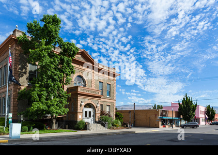 Rathaus in der Innenstadt von The Dalles, Oregon, USA Stockfoto