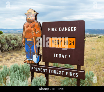 Smokey der Bär Feuer Warnschild im südlichen Utah, USA Stockfoto