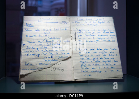 Deutschland, Berlin. Mitte. Stasi: Sterben Ausstellung. Notebook. Stockfoto