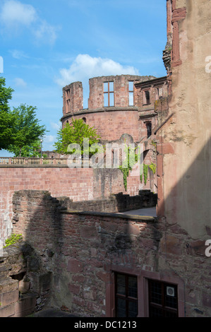 Europa, Deutschland, Baden-Württemberg, Heidelberg, Heidelberger Schloss, Turm Ruine. Stockfoto