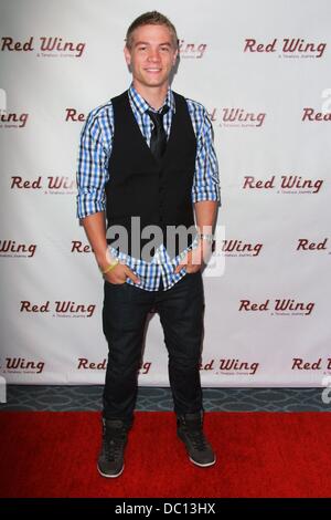 Los Angeles, Kalifornien, USA. 6. August 2013. Lucas Adams besucht '' Red Wing'' Los Angeles Premiere am 6. August 2013 im Harmony Gold Theatre in Los Angeles, CA USA. Bildnachweis: TLeopold/Globe Photos/ZUMAPRESS.com/Alamy Live-Nachrichten Stockfoto